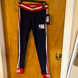 ♥️🤍Sale”Nwt Sweet Home Chicago! Chicago bulls logo leggings-Yoga pants